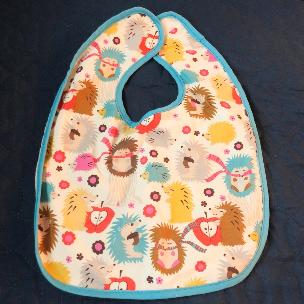 FUNKIE BABY HEDGEHOGS BIB UNISEX *NWT*
